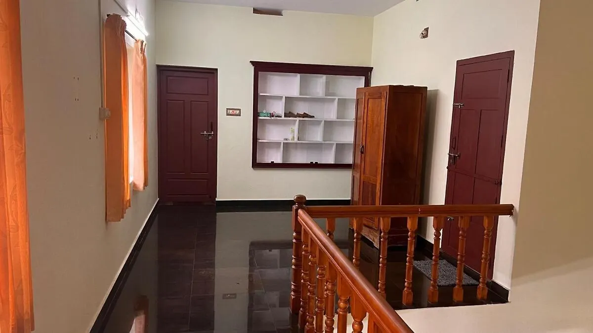 ヴィラ Cloud Nine Home Thrissur