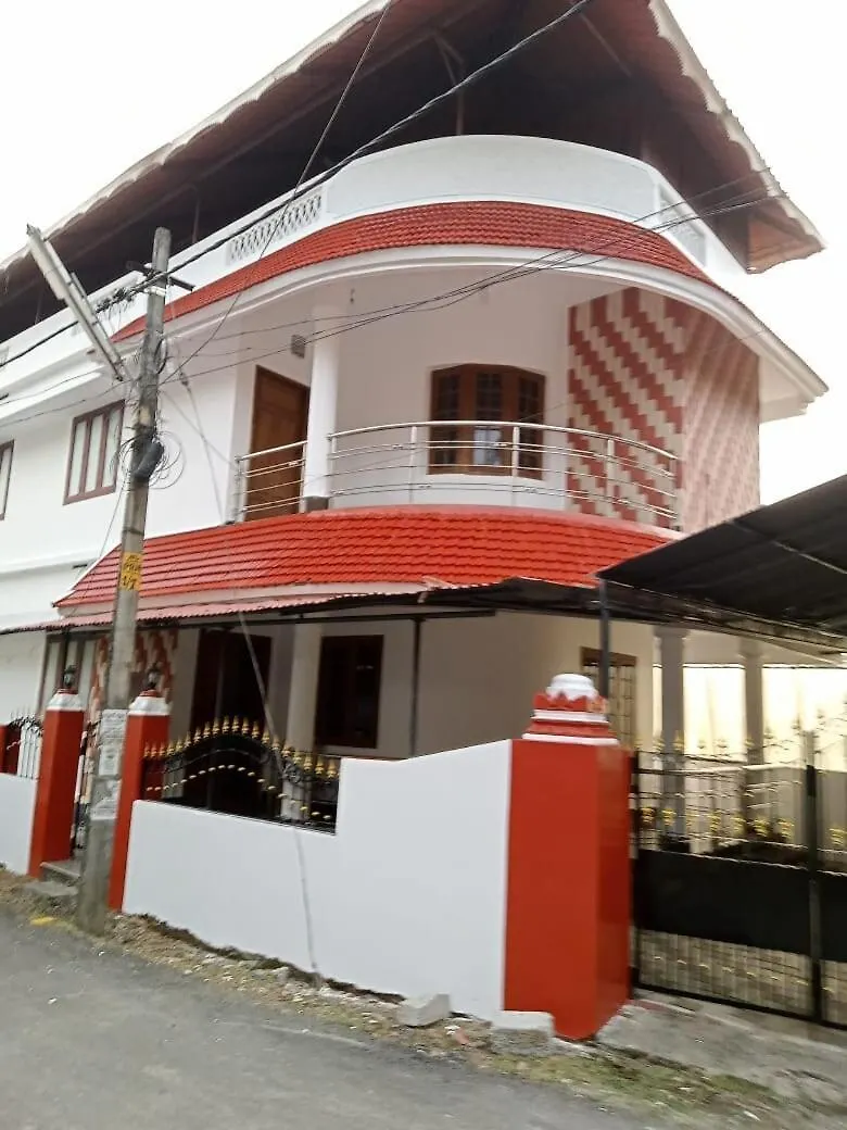 ヴィラ Cloud Nine Home Thrissur